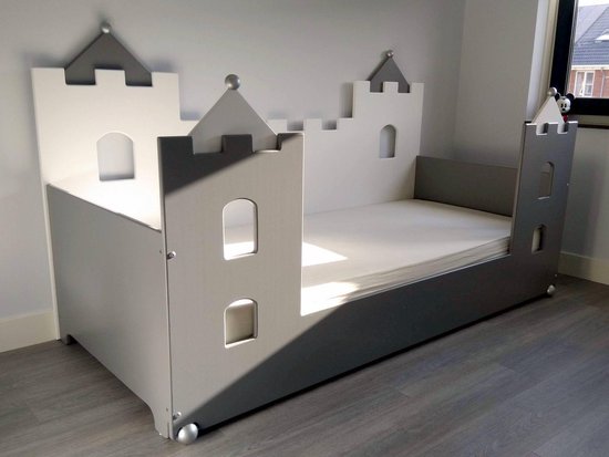 Kasteel bed- en bank - wit met grijs junior bed voor peuters 150x70cm